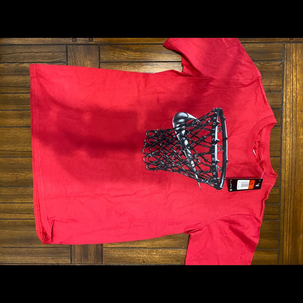 T shirt